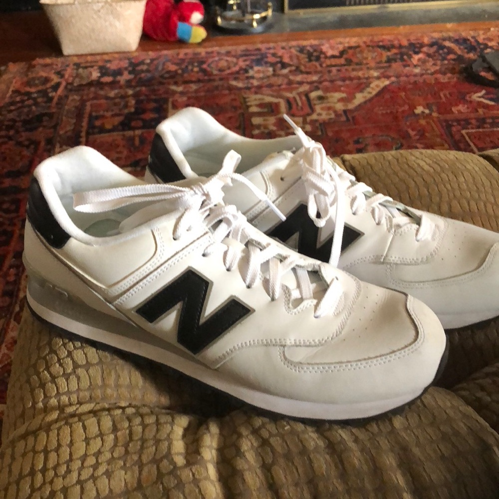 Men’s 12 leather white New Balance shoes
